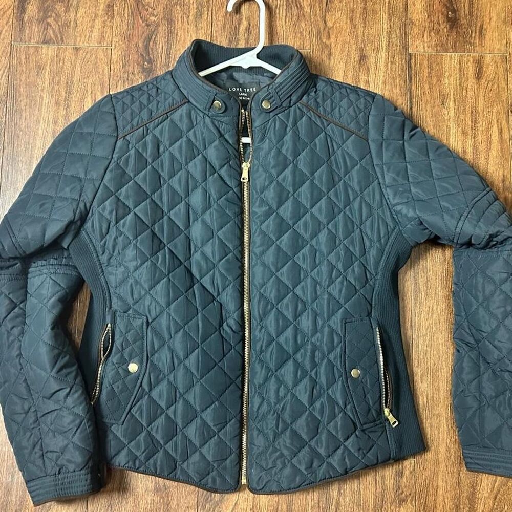 Women's Large Love Tree Quilted Jacket